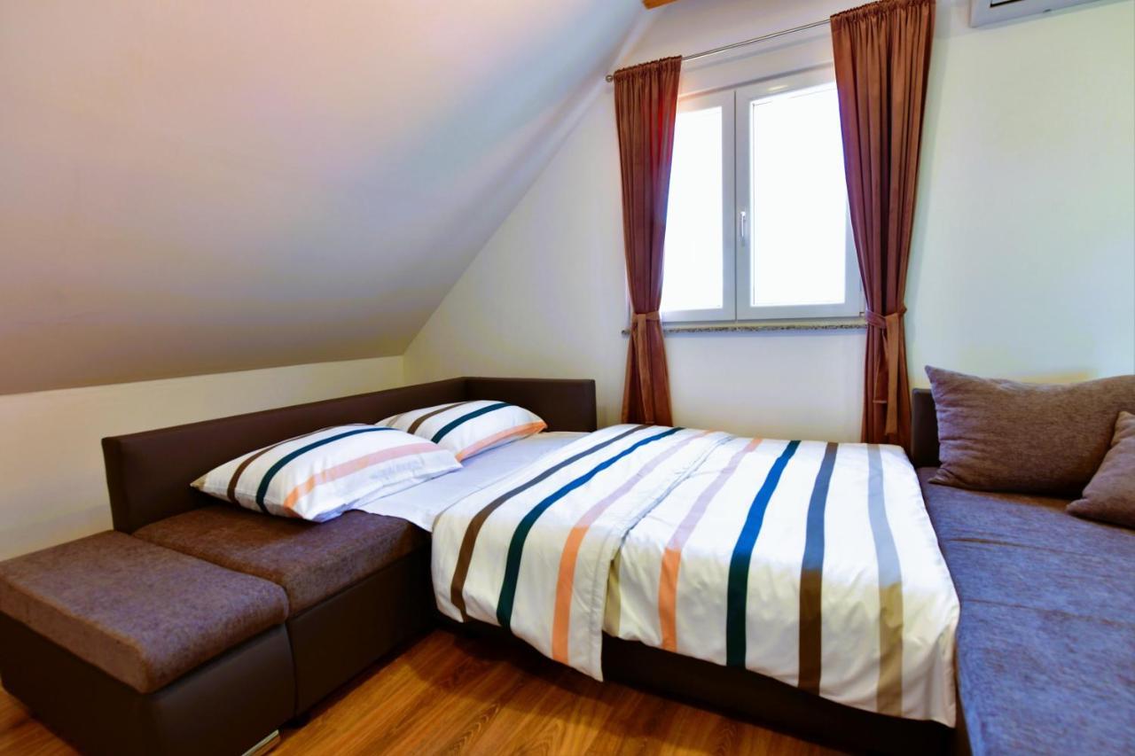 Apartman Vito Saborsko エクステリア 写真